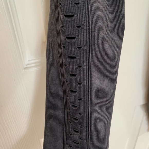 Spiritual Gangster Black Wash Third Eye Hi Rise Laser Cut Leggings Small - Picture 5 of 9